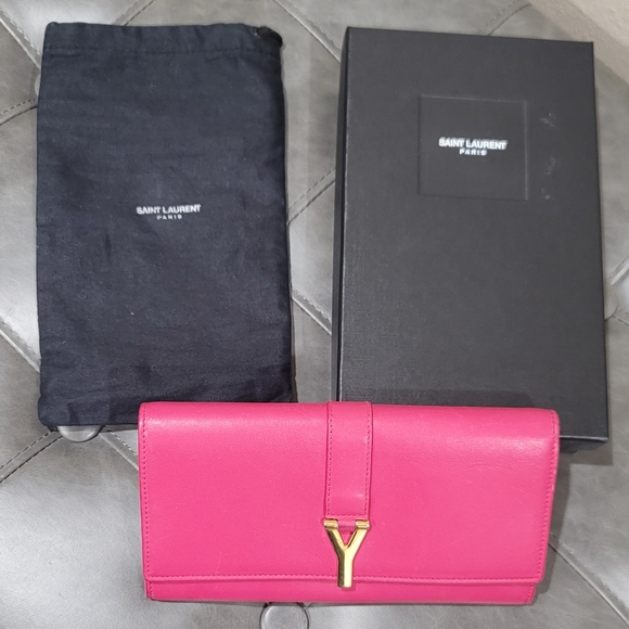 Authentic YSL classic Y wallet - Picture 6 of 12